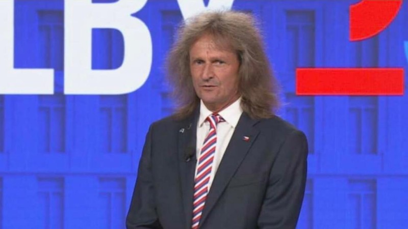 Exděkan &Scaron;evč&iacute;k uspěl se st&iacute;žnost&iacute; u soudu. Ten listoval i ř&iacute;&scaron;sk&yacute;mi z&aacute;kony