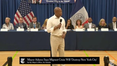 Černý vítač v New Yorku starosta Adams najednou migranty nevítá a Biden stávkuje!
