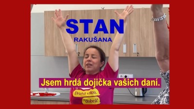 VIDEO: &Scaron;ebelov&aacute; (STAN): v&iacute;tězka čerp&aacute;n&iacute; poslaneck&yacute;ch n&aacute;hrad tanč&iacute; nad naivitou moravsk&yacute;ch voličů