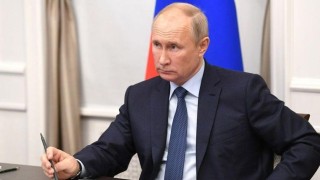 Kdo je dezinformátor? 5x umřelý Putin z údajně zbankrotovaného Ruska odpustil Africe 20 miliard dluhů a podepsal oboustranně excelentní smlouvy
