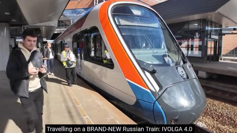Nejnověj&scaron;&iacute; elektrick&yacute; vlak (metro) na festivalu "&Uacute;zem&iacute; budoucnosti. Moskva 2030"