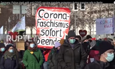 VIDEO: Obrovské protesty proti covidteroru i v Německu
